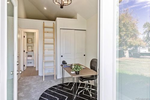 3063 Hudson St, Denver CO  80207-2746 exterior