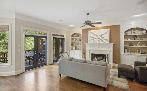 1520 Markan Dr, Atlanta GA  30306-2226 exterior