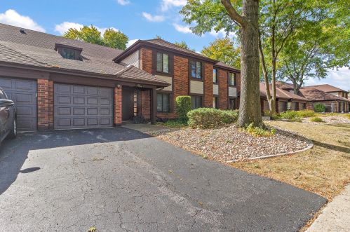 3211 184th St, Homewood IL  60430-2743 exterior