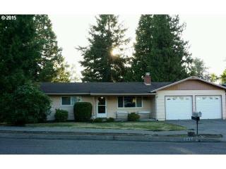 745 Cascade Ct, Damascus, OR 97030