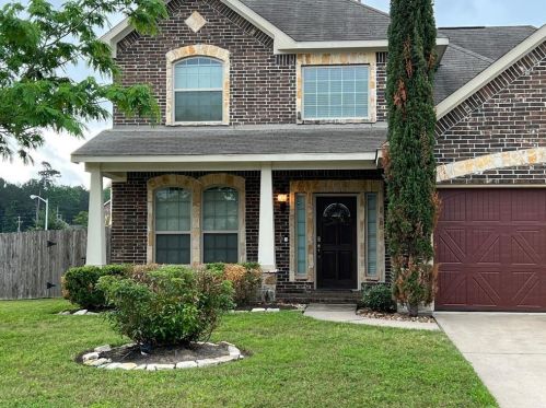2203 Oak Rise Dr, Conroe TX  77304-5625 exterior