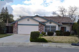 1519 Peppertree Ct, Visalia, CA 93277-8606