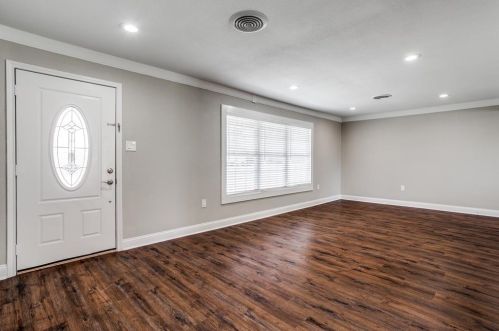 6737 Cylinda Sue Cir, Fort Worth TX  76180-8141 exterior