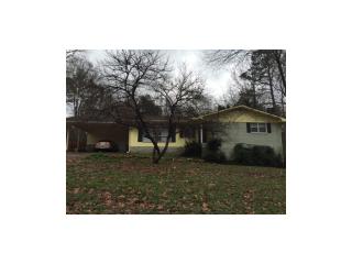 70 Don Rich Dr, Carrollton, GA 30117-6940