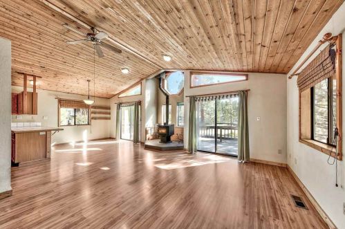 10455 Regency Cir, Truckee, CA 96161-1617