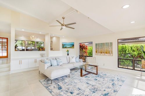 650 Kaulana Pl, Honolulu HI  96821-2533 exterior