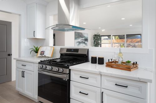 26234 Coleman Ave, Hayward, CA 94544-3203