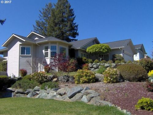 7170 Vista Ridge Dr, Harbor, OR 97415-9105