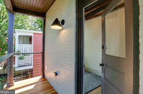 423 Nevin St, Lancaster PA  17603-3359 exterior
