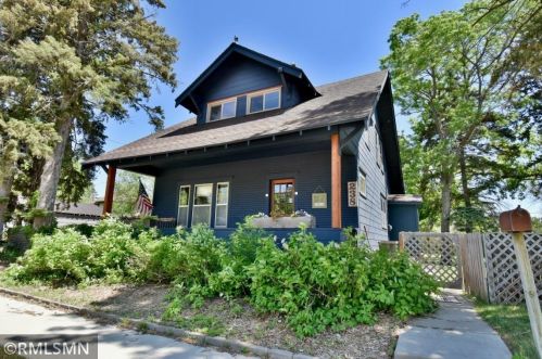 238 19th Ave, Saint Cloud, MN 56303-4433