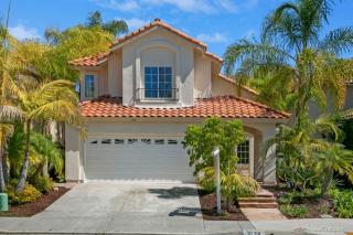 1574 Avenida Mantilla, Oceanside, CA 92056-6537