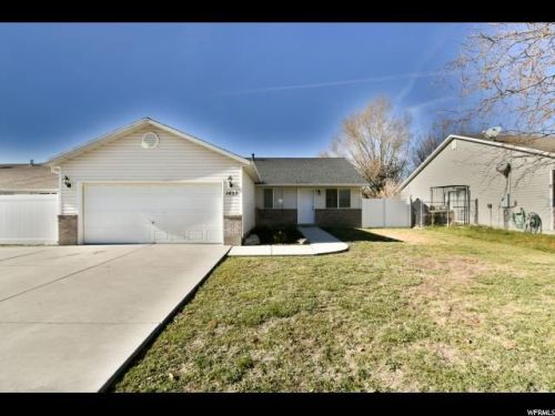 1455 Gramercy Ave, Ogden UT  84404-3846 exterior