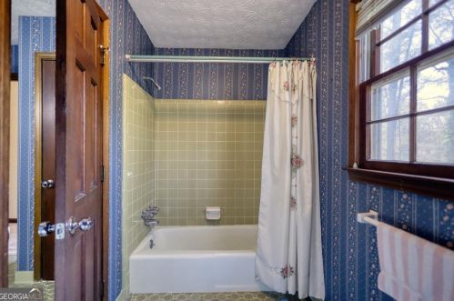 2647 Club Forest Ct, Conyers GA  30013-1904 exterior