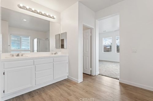 44015 Moccasin Pl, Lancaster CA  93536-6857 exterior