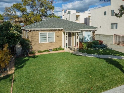 645 Ivy St, Glendale CA  91204-1027 exterior