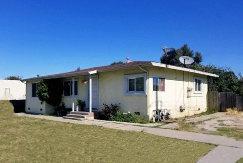 21 Dick Phelps Rd, Watsonville, CA 95076-1333