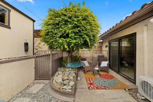 873 Calle Del Sol, Upland CA  91784-1879 exterior