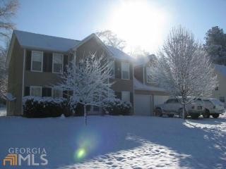 219 Hamilton Dr, Jefferson, GA 30549-7217