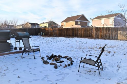 804 Willow Dr, Denver CO  80603-7761 exterior