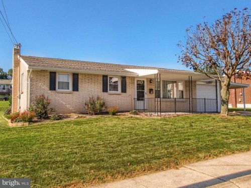 17 Mayfield St, York, PA 17315-1111