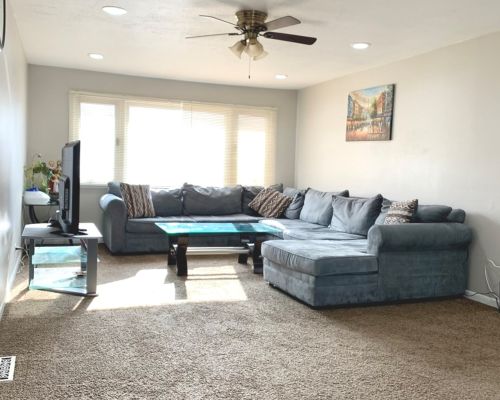 7829 Nordica Ave, Niles IL  60714-3313 exterior