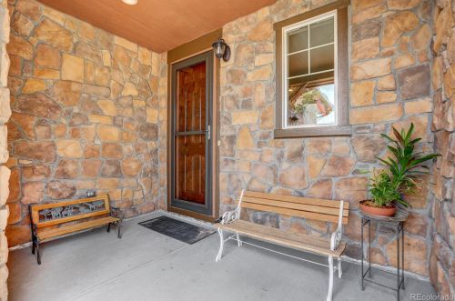 15853 Elizabeth Cir, Denver CO  80602-1462 exterior