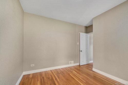 670 Olive St, Denver CO  80220-5521 exterior