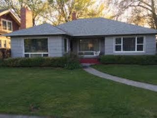 330 3rd St, Athena, OR 97813-2000
