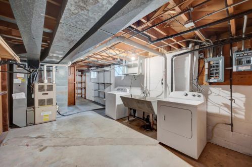 3932 Homewood Ave, Saint Paul MN  55110-4507 exterior