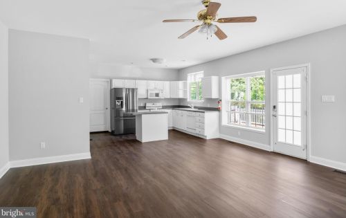 265 Mt Laurel Rd, Mount Laurel NJ  08054-9557 exterior