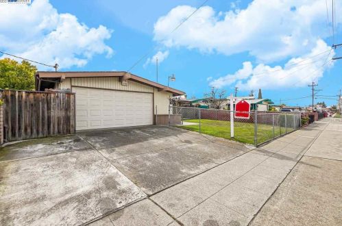 1954 Boca Raton St, Hayward, CA 94545-3553