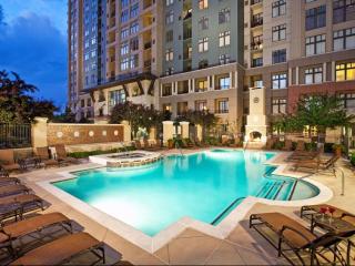 4550 Cherry Creek South Dr, Denver CO  80246-1554 exterior