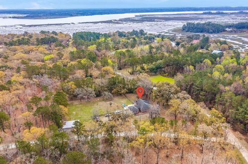 4116 Cobbler Dr, Meggett, SC 29449-6066