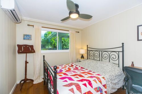 936 Hao St, Honolulu HI  96821-1623 exterior