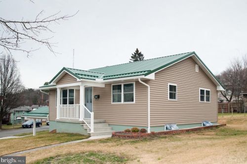 600 Montgomery Ave, Cumberland, MD 21502-3622