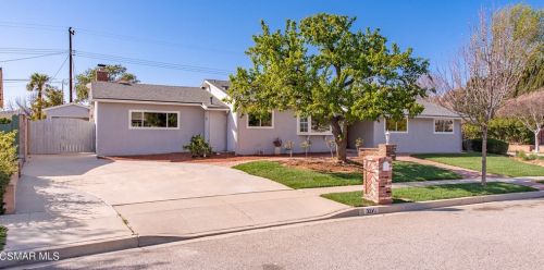 3391 Austin Ave, Simi Valley, CA 93063-1303