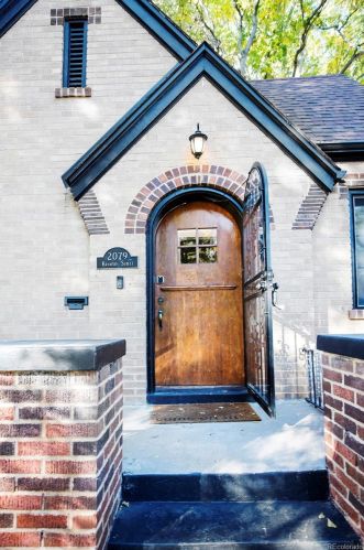 2079 Krameria St, Denver CO  80207-3928 exterior