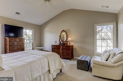 2407 Starcrest Dr, Silver Spring MD 20904-5459 exterior