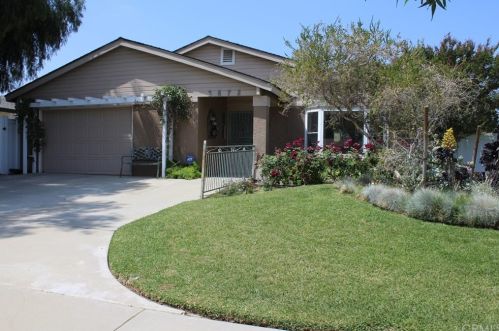 2872 Myers St, Riverside, CA 92503-6221