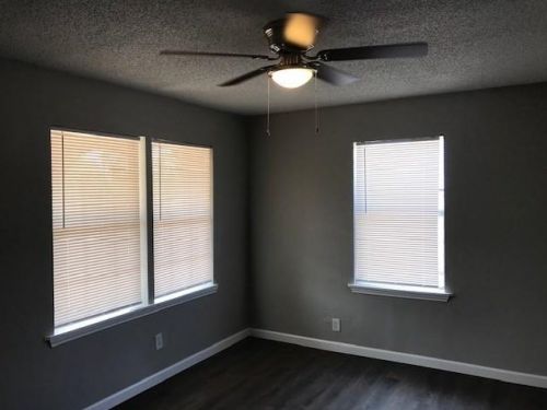 2417 Lowriemore Ln, Fort Worth TX  76105-5209 exterior