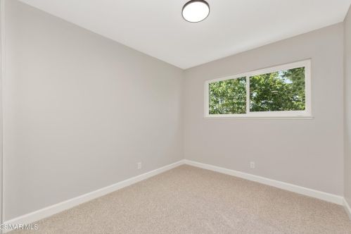 2904 Galena Ave, Simi Valley CA  93065-2714 exterior