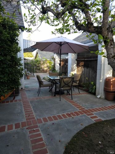 707 Standley St, Ukiah CA  95482-4224 exterior