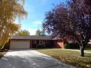 2906 Indian Creek Dr, Bishop, CA 93514-2912