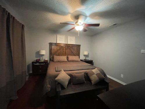 717 Kingsbridge Dr, Garland TX 75040-3515 exterior