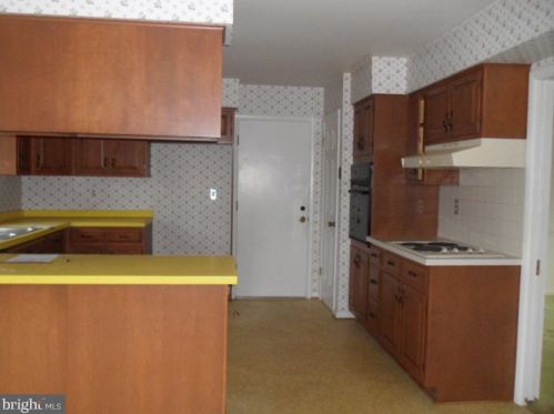 2312 Parallel Ln, Silver Spring MD 20904-5450 exterior