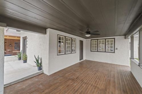 2225 Fairmount Ave, Fort Worth TX  76110-1326 exterior