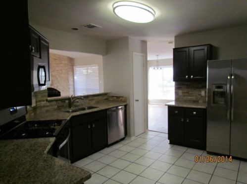 8527 Birmingham Dr, Austin TX  78748-6463 exterior
