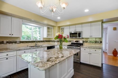 23 Fordice St, Dover, NJ 07869-1010