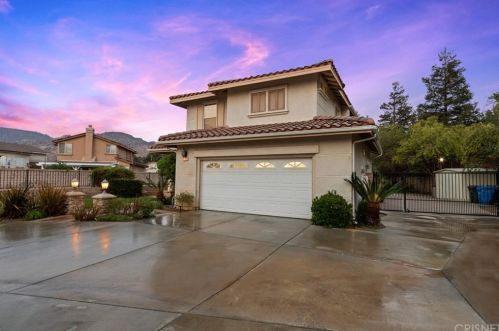 6249 Tangelo Pl, Simi Valley, CA 93063-7072