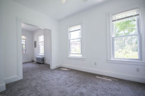 305 Totowa Rd, Paterson NJ 07512-2071 exterior